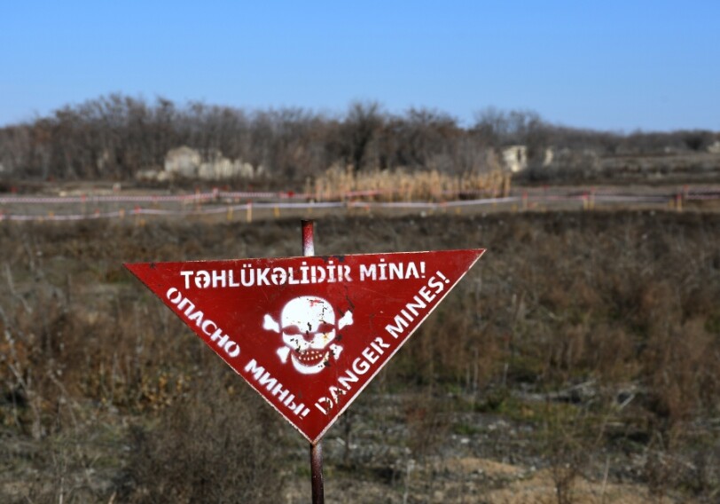 Сотрудник Международного фонда евразийской прессы подорвался на мине в Тертере (Обновлено)