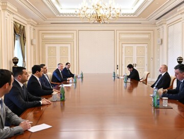 Президент Азербайджана принял председателя парламента Грузии (Фото)