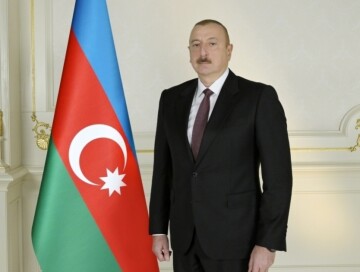 Ильхам Алиев поздравил православную общину Азербайджана с Рождеством
