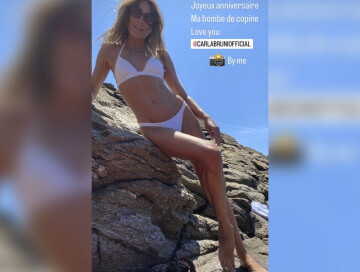 Карла Бруни опубликовала фото в купальнике в день своего 55-летия