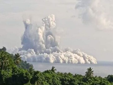 В Тихом океане проснулся подводный вулкан, возможно цунами