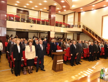 В БГУ проходит конференция, посвященная 115-летию академика Гасана Алиева (Фото)