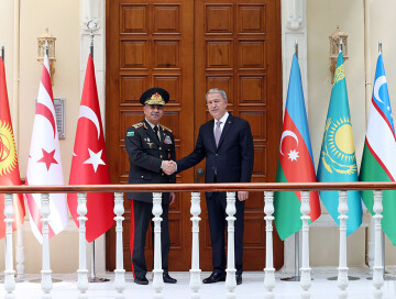 Закир Гасанов посетил Национальный университет обороны Турции (Фото)