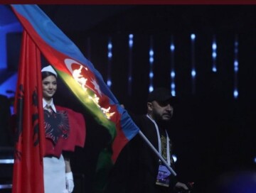 Сжегший флаг Азербайджана Арам Николян объявлен в международный розыск