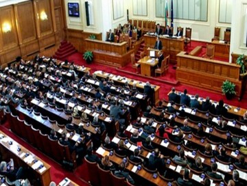 Правительству Болгарии вынесен вотум недоверия в парламенте