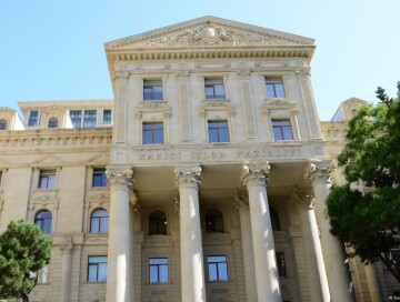МИД Азербайджана решительно отвергло резолюцию Сената Франции