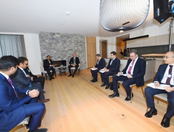Ильхам Алиев встретился с основателем и председателем компании Adani Group (Фото)
