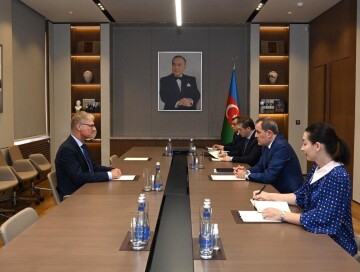 Джейхун Байрамов встретился с послами Австрии и Германии, завершившими деятельность в Азербайджане (Фото)