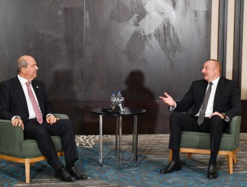 Ильхам Алиев принял в Конье Президента Турецкой Республики Северного Кипра (Фото-Обновлено)