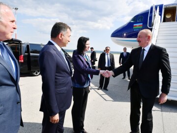 Президент Ильхам Алиев прибыл с визитом в Молдову (Фото)