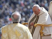 Папа Римский на Пасху призвал к миру на Украине