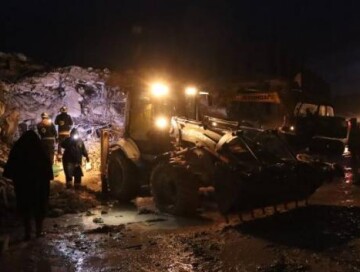 В ликвидации последствий землетрясения в Турции задействованы 725 специалистов МЧС Азербайджана