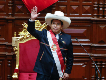 Президент Перу объявил о роспуске парламента и ввел чрезвычайное положение