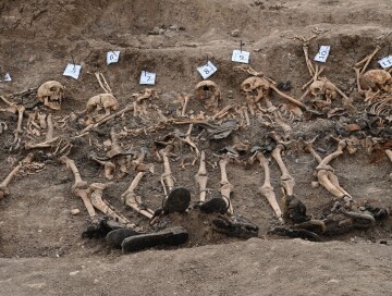На освобожденных территориях Азербайджана обнаружено еще одно массовое захоронение (Фото)