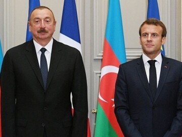 Президент Франции позвонил главе Азербайджана