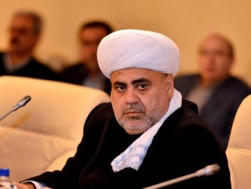 Аллахшукюр Пашазаде отправился в ОАЭ для участия в международной конференции