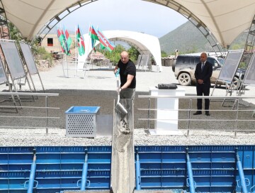 Президент Ильхам Алиев заложил фундамент здания школы в городе Кяльбаджар (Фото)