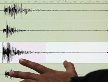 Турцию продолжают сотрясать землетрясения