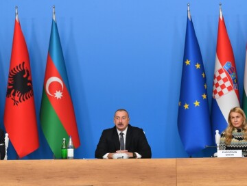 Ильхам Алиев: «Азербайджан в 2023 году ожидает экспорт 24,5 млрд кубометров газа»