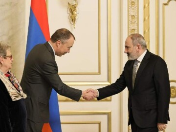 Вопреки договоренностям в Праге