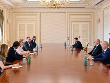 Ильхам Алиев принял председателя Парламентской ассамблеи ОБСЕ (Фото-Обновлено)