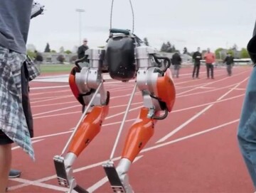 В США создали самого быстрого двуногого робота (Видео)